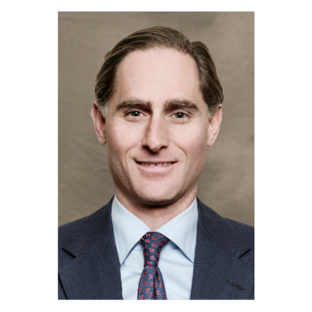 Mr. Joseph Baratta ’89 professional headshot of gentleman Joe Baratta