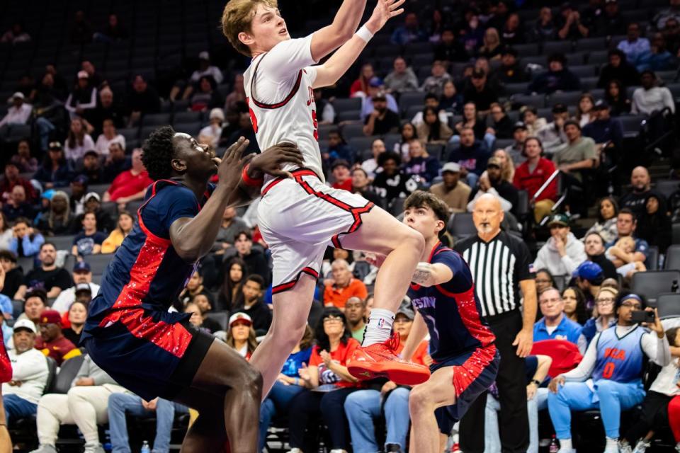 Photo by Jed Giza '26